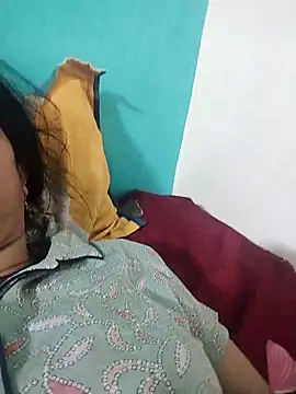 Snapshot of Soniya_Roy chatting on April 18, 2026, 1:09 am Soniya Roy online show from April 18, 2026, 1:09 am