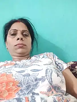 Snapshot of Soniya_Roy chatting on May 15, 2026, 5:31 pm Soniya Roy online show from May 15, 2026, 5:31 pm