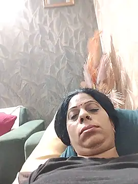 Snapshot of Soniya_Roy chatting on July 15, 2026, 2:28 am Soniya Roy online show from July 15, 2026, 2:28 am
