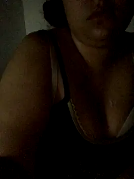 luisahot 9727 online show from November 3, 2025, 6:14 am