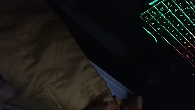 Snapshot of luisahot_9727 chatting on March 6, 2026, 9:06 am luisahot 9727 online show from March 6, 2026, 9:06 am