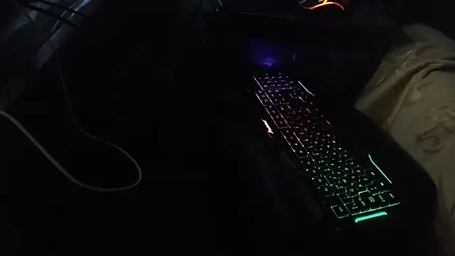 Snapshot of luisahot_9727 chatting on March 8, 2026, 1:37 pm luisahot 9727 online show from March 8, 2026, 1:37 pm