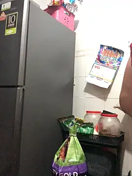 Snapshot of luisahot_9727 chatting on March 21, 2026, 7:13 am luisahot 9727 online show from March 21, 2026, 7:13 am