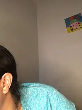 Snapshot of luisahot_9727 chatting on March 22, 2026, 8:29 am luisahot 9727 online show from March 22, 2026, 8:29 am