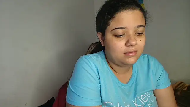 Snapshot of luisahot_9727 chatting on March 27, 2026, 11:10 am luisahot 9727 online show from March 27, 2026, 11:10 am