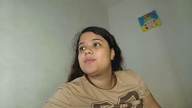 Snapshot of luisahot_9727 chatting on April 4, 2026, 10:13 am luisahot 9727 online show from April 4, 2026, 10:13 am