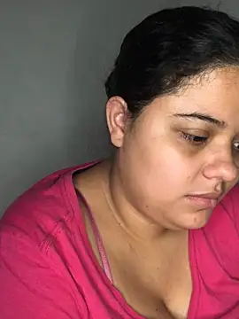 Snapshot of luisahot_9727 chatting on April 14, 2026, 12:22 pm luisahot 9727 online show from April 14, 2026, 12:22 pm