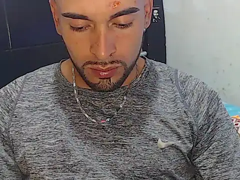 Snapshot of Npga96 chatting on January 11, 2026, 6:18 am Npga96 online show from January 11, 2026, 6:18 am