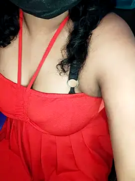 Snapshot of darling_devil chatting on September 13, 2025, 7:02 pm darling devil online show from September 13, 2025, 7:02 pm