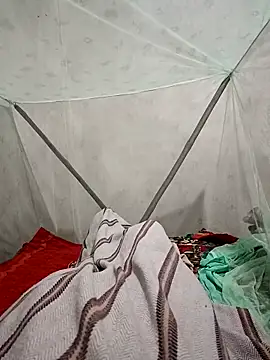 Snapshot of monubigcoock chatting on October 31, 2025, 10:05 am monubigcoock online show from October 31, 2025, 10:05 am