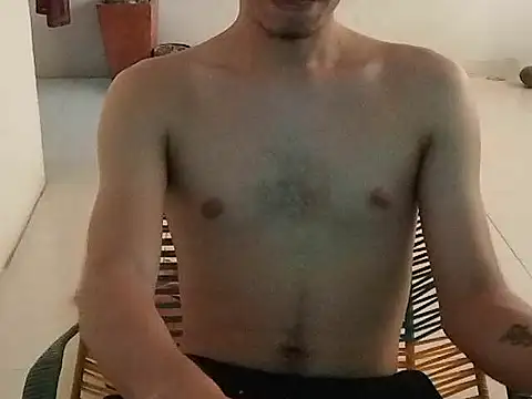 Scarlet Guy online show from October 7, 2025, 8:50 pm