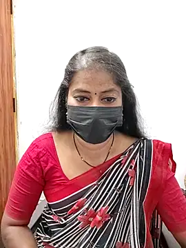 Snapshot of tamil_Sigappu_Roja chatting on April 18, 2026, 12:58 am tamil Sigappu Roja online show from April 18, 2026, 12:58 am