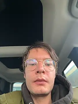 Hungboxer69 online show from November 3, 2025, 11:15 pm