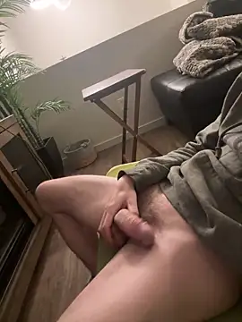 Hungboxer69 online show from December 16, 2025, 1:10 am