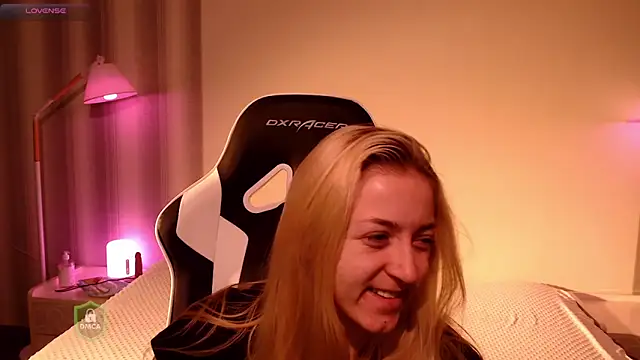 space danger online show from December 15, 2025, 6:17 am