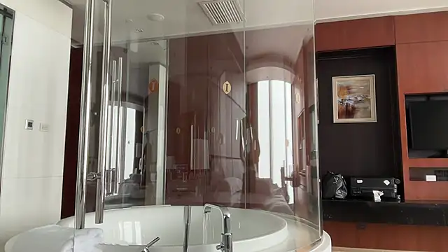 heywilliam online show from January 6, 2026, 2:26 am