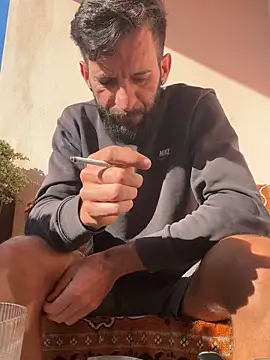 Michel huge online show from September 18, 2025, 6:48 am