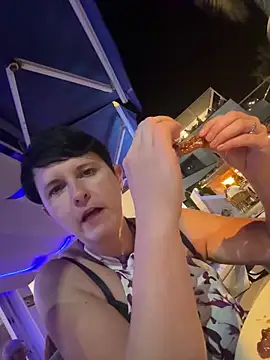 backdoorgalore4you online show from November 8, 2025, 9:35 pm