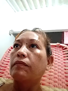 marinita13 online show from March 29, 2026, 3:50 am