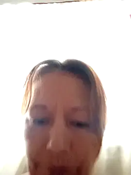 marinita13 online show from April 8, 2026, 1:55 pm