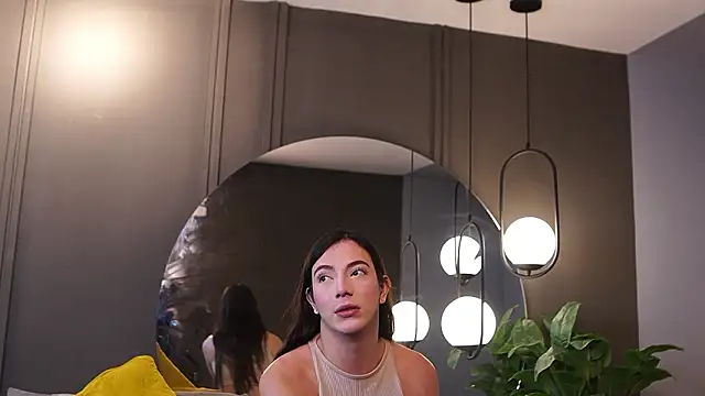 Ariaa Isabell online show from February 17, 2026, 6:36 pm