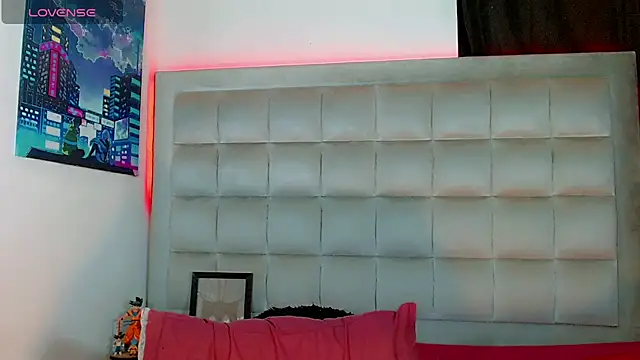 Snapshot of AmazingMistressNathy chatting on April 24, 2026, 7:33 am AmazingMistressNathy online show from April 24, 2026, 7:33 am