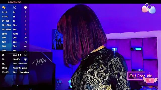 LADY-HOT-SEXY- online show from November 1, 2025, 2:46 am