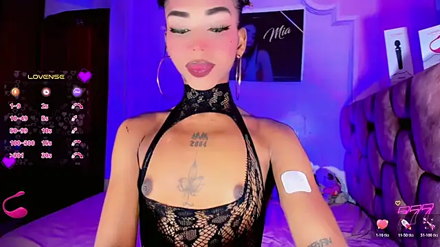 Snapshot of LADY-HOT-SEXY- chatting on June 14, 2026, 3:19 am LADY-HOT-SEXY- online show from June 14, 2026, 3:19 am