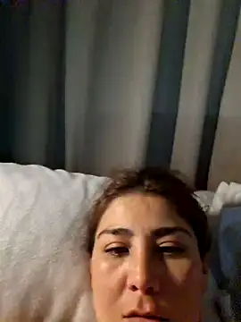 Snapshot of KatyPerra2 chatting on September 30, 2025, 12:15 am KatyPerra2 online show from September 30, 2025, 12:15 am