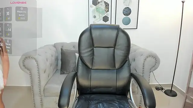 July Adams online show from May 19, 2026, 5:03 am