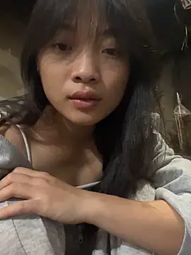 Phayphay77 online show from November 8, 2025, 9:20 am