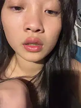 Phayphay77 online show from December 3, 2025, 2:04 pm