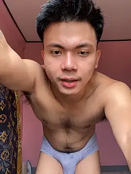 Snapshot of JerichoGutierez chatting on May 5, 2026, 4:20 am JerichoGutierez online show from May 5, 2026, 4:20 am