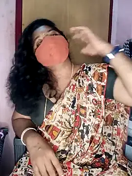 Jessi 25 online show from December 4, 2025, 6:49 pm