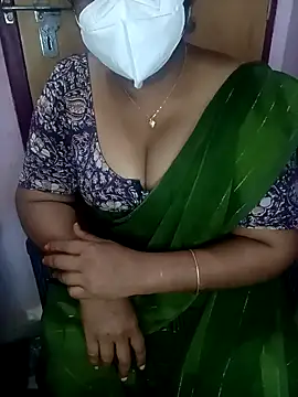 Jessi 25 online show from March 9, 2026, 6:01 pm