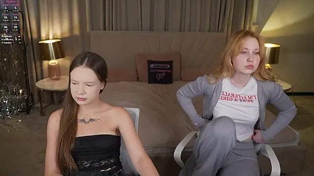 Snapshot of Claire_Dreams chatting on October 14, 2025, 2:29 pm Claire Dreams online show from October 14, 2025, 2:29 pm