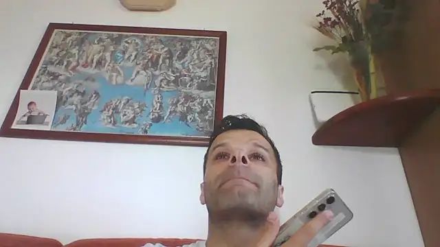 Snapshot of FROCETTO93 chatting on May 17, 2026, 8:12 am FROCETTO93 online show from May 17, 2026, 8:12 am