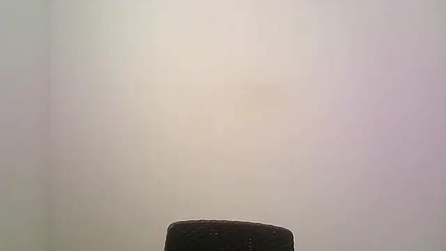 Snapshot of zeus_181 chatting on October 30, 2025, 1:45 pm zeus 181 online show from October 30, 2025, 1:45 pm