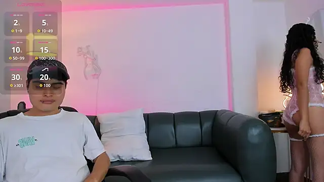 Snapshot of Molly_sweetlove chatting on November 6, 2025, 6:20 pm Molly sweetlove online show from November 6, 2025, 6:20 pm