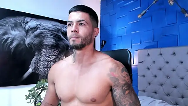 Snapshot of andres-clark92 chatting on November 23, 2025, 6:08 pm andres-clark92 online show from November 23, 2025, 6:08 pm