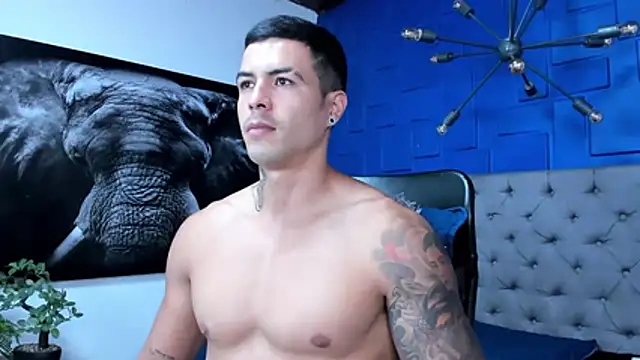 andres-clark92 online show from February 4, 2026, 4:35 pm