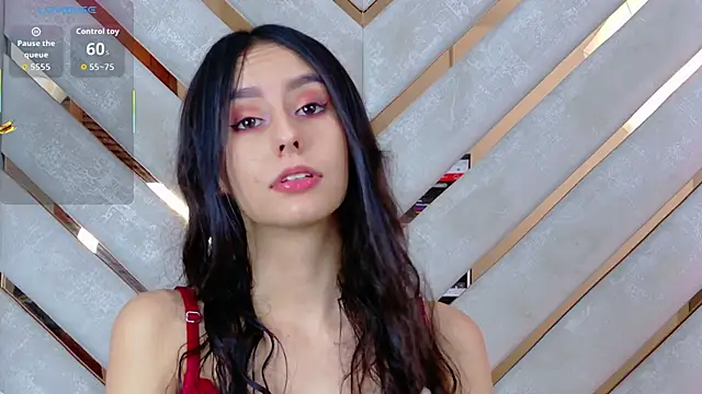 Snapshot of Sarah-Grace chatting on February 4, 2026, 1:22 am Sarah-Grace online show from February 4, 2026, 1:22 am