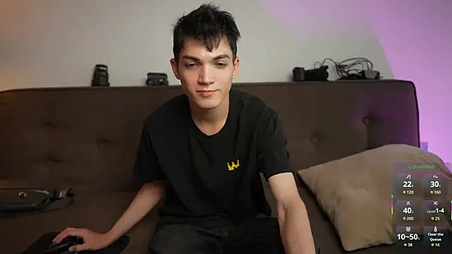 MattyandAiden online show from April 7, 2026, 5:13 pm