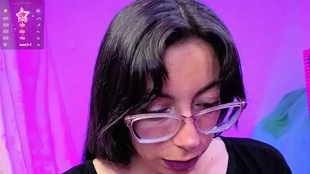 Miranda sexlove  online show from February 20, 2026, 7:03 pm