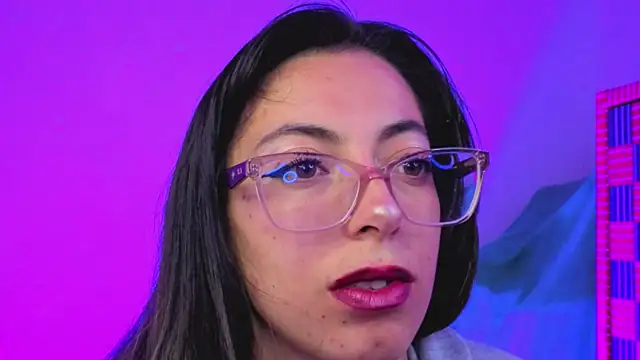 Snapshot of Miranda_sexlove_ chatting on March 4, 2026, 6:58 pm Miranda sexlove online show from March 4, 2026, 6:58 pm