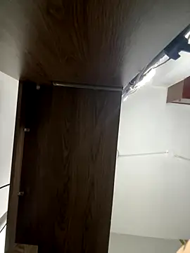 Snapshot of ALANNFERRER chatting on October 1, 2025, 10:10 am ALANNFERRER online show from October 1, 2025, 10:10 am