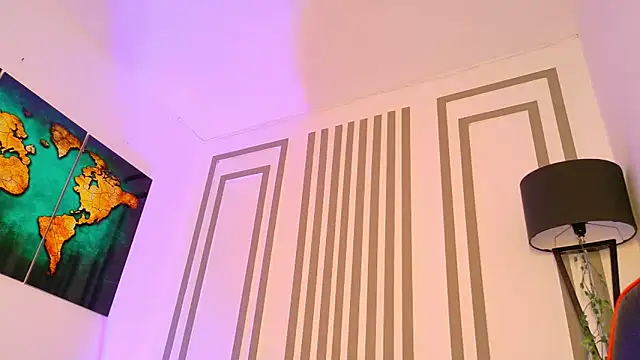 Snapshot of ALANNFERRER chatting on October 30, 2025, 10:06 am ALANNFERRER online show from October 30, 2025, 10:06 am