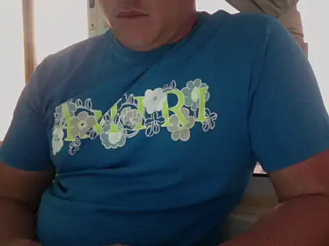 Snapshot of zeusmasterhorny chatting on September 9, 2025, 10:42 pm zeusmasterhorny online show from September 9, 2025, 10:42 pm