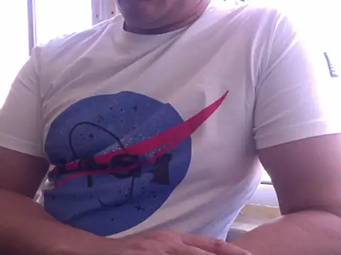 Snapshot of zeusmasterhorny chatting on October 4, 2025, 4:49 pm zeusmasterhorny online show from October 4, 2025, 4:49 pm