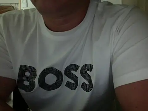 Snapshot of zeusmasterhorny chatting on October 18, 2025, 3:09 am zeusmasterhorny online show from October 18, 2025, 3:09 am